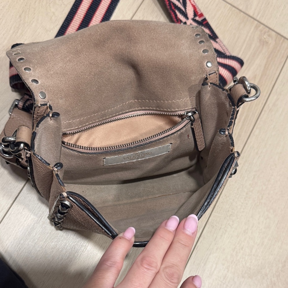 VALENTINO Studded Taupe Crossbody Bag with Patterned Strap Purse Damaged - Picture 12 of 15